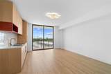 90 32nd St - Photo 3