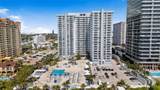 2030 Ocean Dr - Photo 3