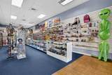 Smoke Shop For Sale in Tamiami - Photo 1