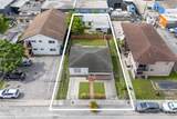 2624 24th St - Photo 1