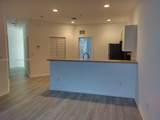 1960 Freeport Ln - Photo 4