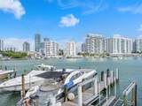 900 Bay Dr - Photo 29