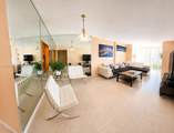 1000 Parkview Dr - Photo 3