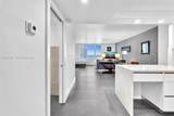 2301 Collins Ave - Photo 2