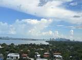 2000 Towerside Ter - Photo 1