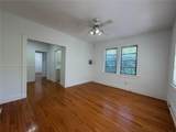 320 Mendoza Ave - Photo 2