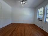 320 Mendoza Ave - Photo 8