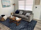 1021 37th Ave - Photo 6