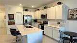 401 Crossoak Ln - Photo 8