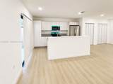552 7th St - Photo 5