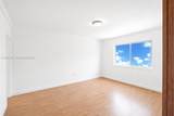 1880 Treasure Dr - Photo 15