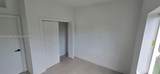 141 11th St - Photo 9