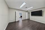 950 40th Ct - Photo 10