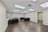 950 40th Ct - Photo 4