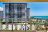 2080 Ocean Dr - Photo 19