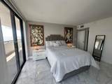 2555 Collins Ave - Photo 14