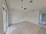1366 4th St - Photo 3
