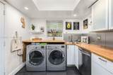 932 7th St - Photo 16