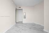 18975 Collins Ave - Photo 24