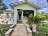 2325 Fillmore St - Photo 2
