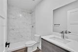 1021 1st St - Photo 3