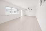 1110 Venetian Way - Photo 3