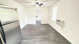 605 J St - Photo 7