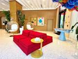 90 32nd St - Photo 2