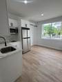 2425 6th St - Photo 2