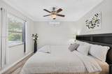 300 28th St - Photo 28