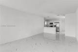 634 7th St - Photo 3