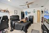 3003 Lakewood Ln - Photo 39