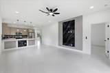1151 Rachel St E - Photo 20