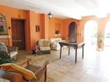 4812 Pine Tree Dr - Photo 8