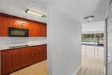 661 University Dr - Photo 2