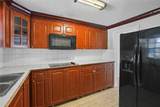 661 University Dr - Photo 3