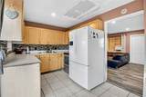 1572 Woodland Ave - Photo 9