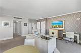 4401 Collins Ave - Photo 15
