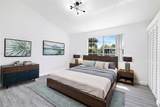 2917 Belmont Ln - Photo 2