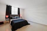 1833 Ocean Dr - Photo 18