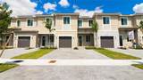 1475 7th Ter - Photo 2
