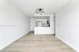 620 10th St - Photo 3