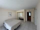 2457 Collins Ave - Photo 18