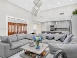 621 Tropical Way - Photo 12