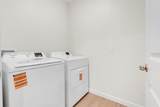 9082 Venetian Sq - Photo 27