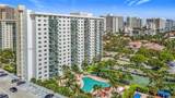 19380 Collins Ave - Photo 19