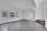 11201 Lakeview Dr - Photo 5