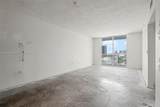 275 18th St - Photo 12