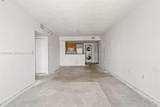 275 18th St - Photo 15