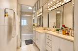 300 Bayview Dr - Photo 16